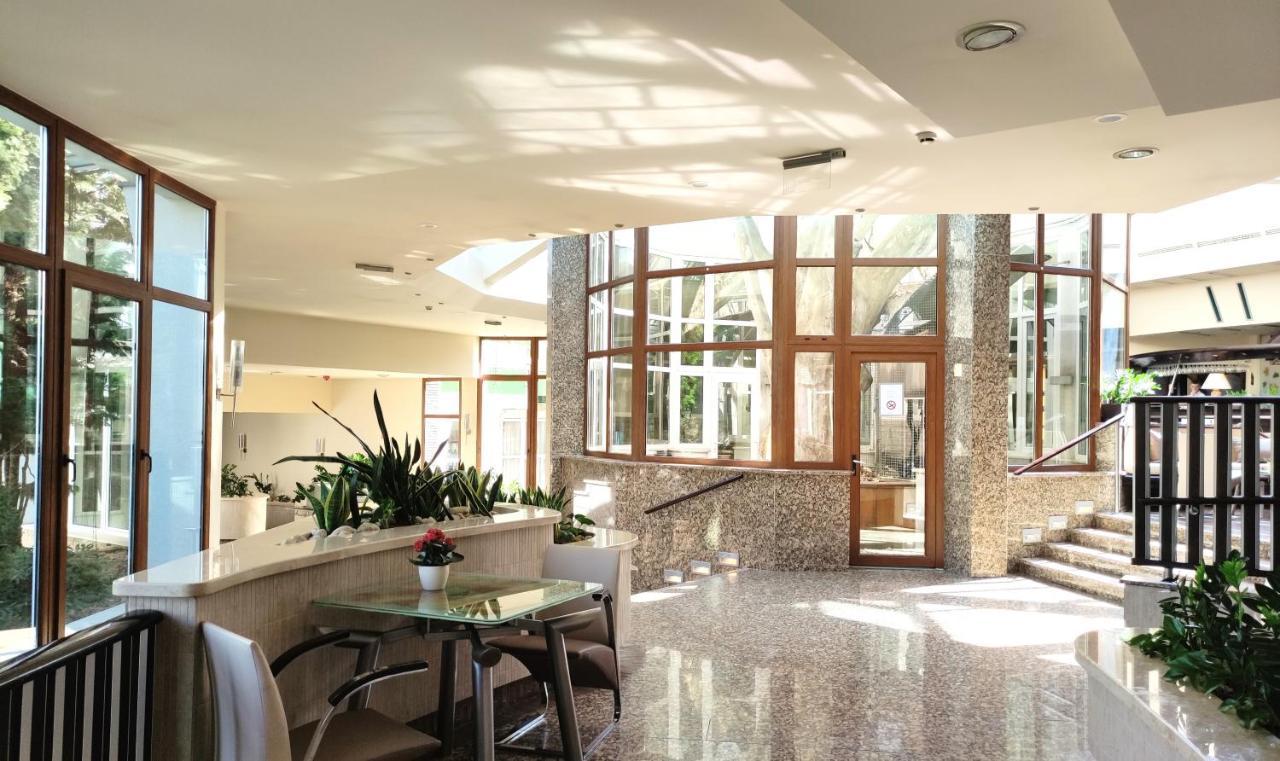 Spa Residence Carbona Siesta Apartman เฮวิซ ภายนอก รูปภาพ
